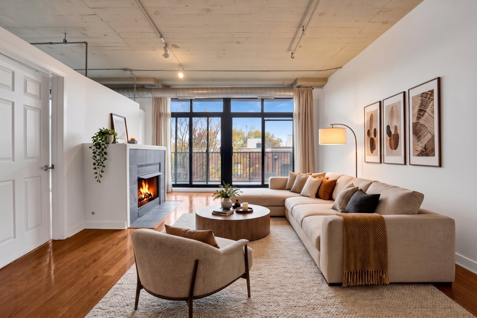1525 S Sangamon Street 307