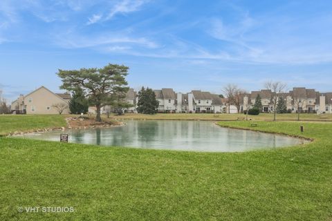 A home in Lake Bluff