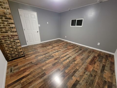 Tiny photo for 915 W Superior Street, Ottawa, IL 61350 (MLS # 12442204)