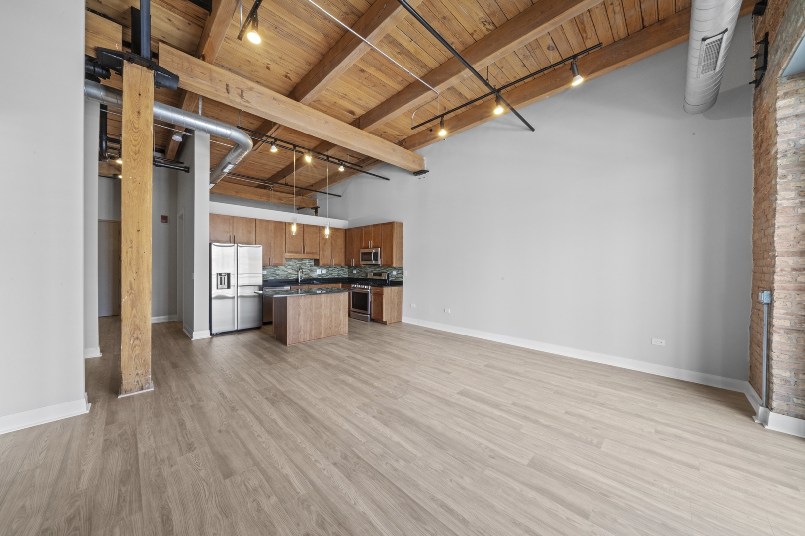 770 W Gladys Avenue 604