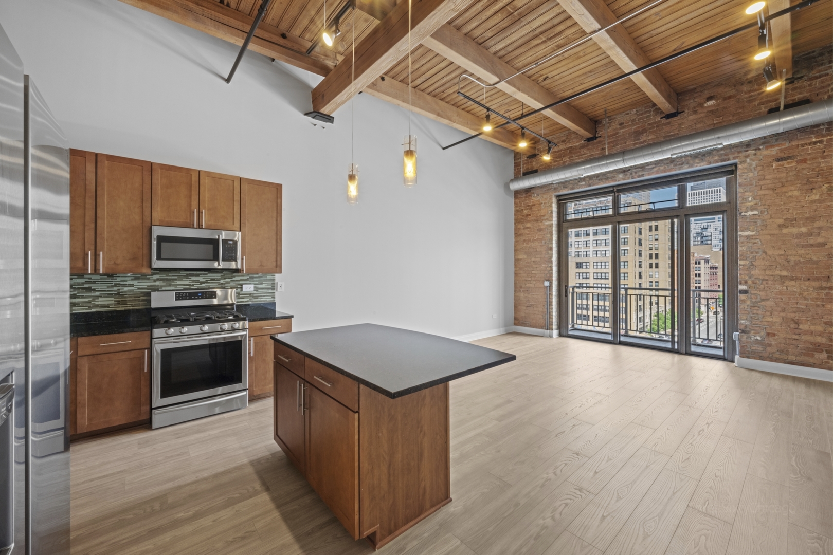 770 W Gladys Avenue 604