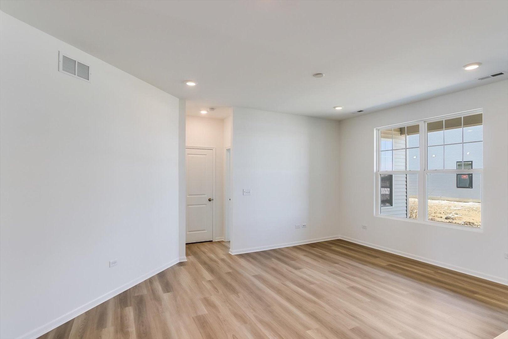 25539 W Alabaster Circle
