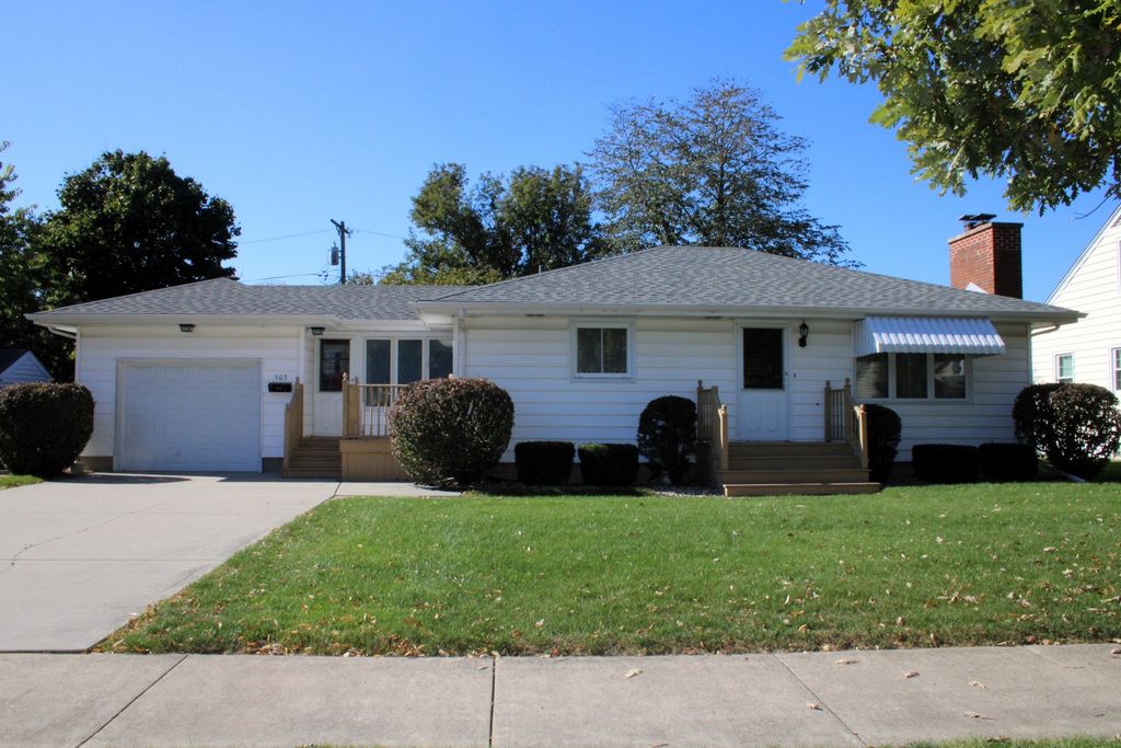 Photo for 503 N Reed Street, Joliet, IL 60435 (MLS # 12503873)