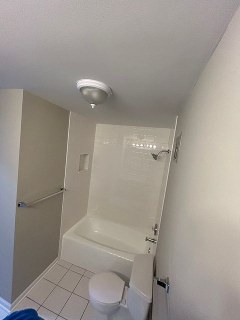 Tiny photo for 1615 E Central Road #111B, Arlington Heights, IL 60005 (MLS # 12590866)