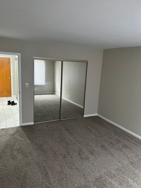 Tiny photo for 1615 E Central Road #111B, Arlington Heights, IL 60005 (MLS # 12590866)