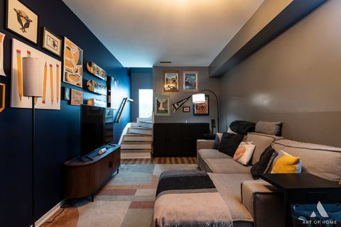 Tiny photo for 4307 N Troy Street #1, Chicago, IL 60618 (MLS # 12498026)