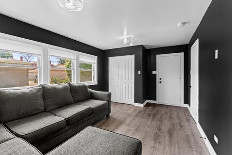 Tiny photo for 3912 Adams Street, Bellwood, IL 60104 (MLS # 12574667)