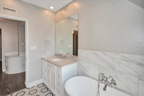 Tiny photo for 10012 S Damen Avenue, Chicago, IL 60643 (MLS # 12745516)