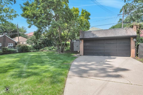 Tiny photo for 10012 S Damen Avenue, Chicago, IL 60643 (MLS # 12745516)