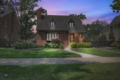 Tiny photo for 10012 S Damen Avenue, Chicago, IL 60643 (MLS # 12745516)