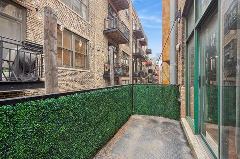 Tiny photo for 420 W Ontario Street #410, Chicago, IL 60654 (MLS # 12792163)