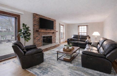 Tiny photo for 5020 Dukesberry Lane, Hoffman Estates, IL 60010 (MLS # 12620053)