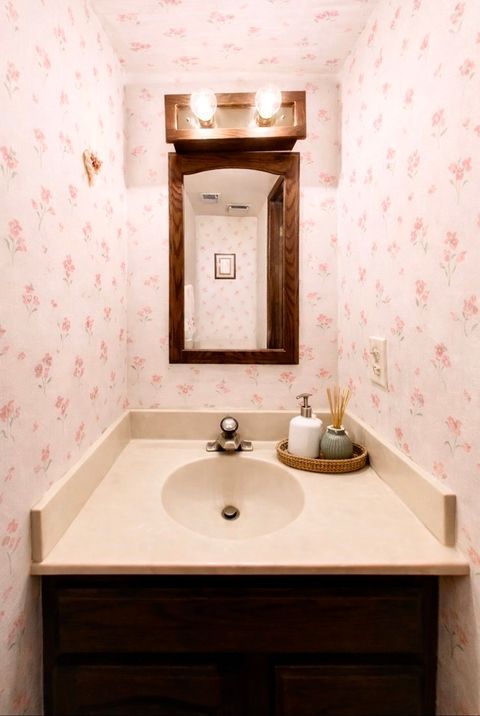 Tiny photo for 5020 Dukesberry Lane, Hoffman Estates, IL 60010 (MLS # 12620053)