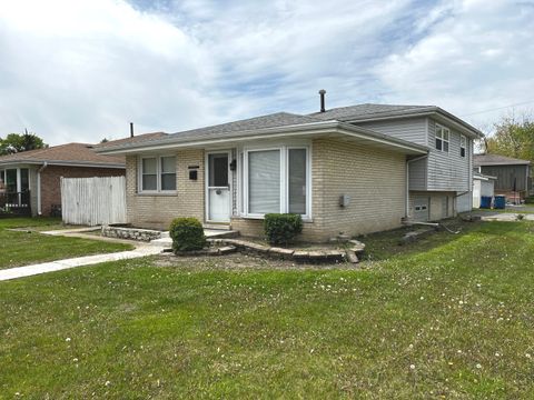 Tiny photo for 15100 AVERS Avenue, Midlothian, IL 60445 (MLS # 12487448)