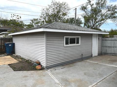 Tiny photo for 15100 AVERS Avenue, Midlothian, IL 60445 (MLS # 12487448)