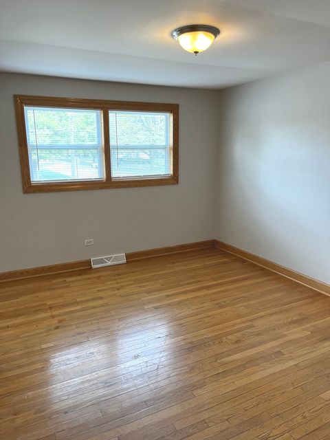 Tiny photo for 15100 AVERS Avenue, Midlothian, IL 60445 (MLS # 12487448)
