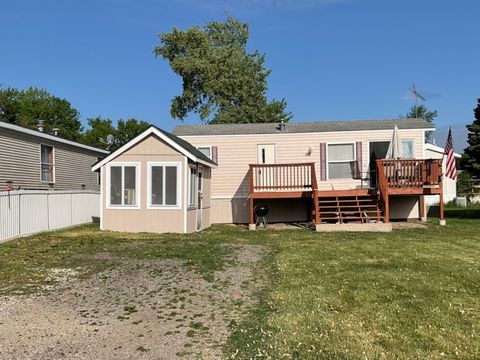 282 Misty Rdg Lakemoor IL 60051