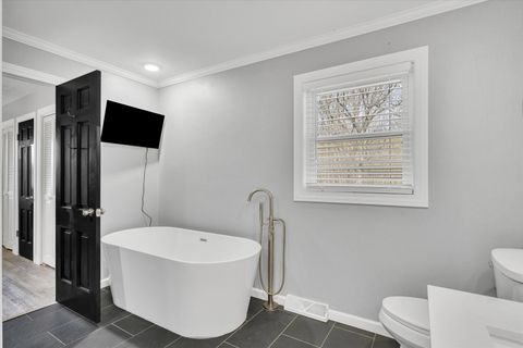 Tiny photo for 119 Sherwood Drive, Geneseo, IL 61254 (MLS # 12625186)