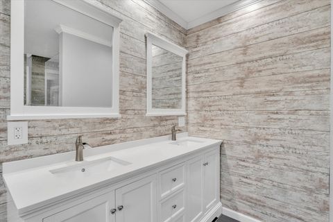 Tiny photo for 119 Sherwood Drive, Geneseo, IL 61254 (MLS # 12625186)