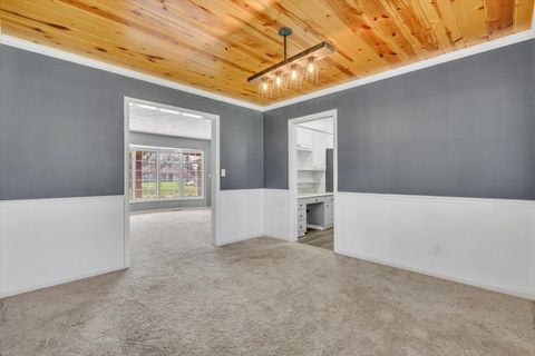 Tiny photo for 119 Sherwood Drive, Geneseo, IL 61254 (MLS # 12625186)