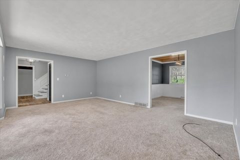 Tiny photo for 119 Sherwood Drive, Geneseo, IL 61254 (MLS # 12625186)