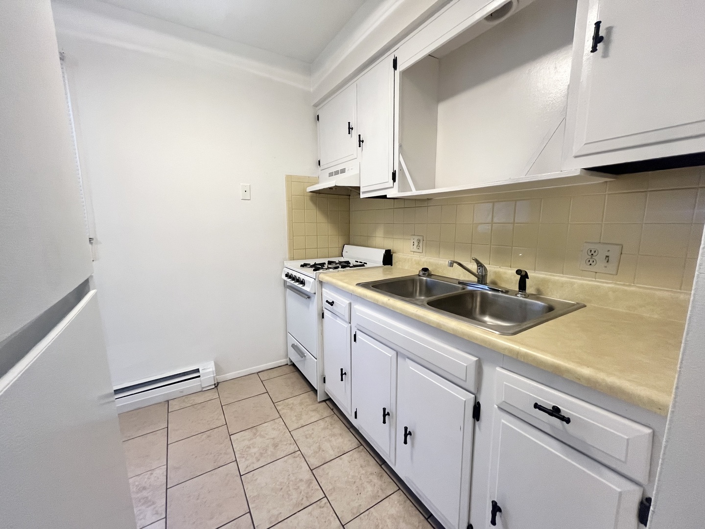 1006 Sheryl Lane