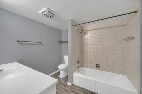 Tiny photo for 138 E Bailey Road #M, Naperville, IL 60565 (MLS # 12717529)