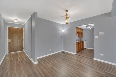 Tiny photo for 138 E Bailey Road #M, Naperville, IL 60565 (MLS # 12717529)