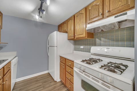 Tiny photo for 138 E Bailey Road #M, Naperville, IL 60565 (MLS # 12717529)