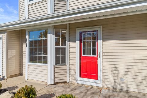 Tiny photo for 3324 Greenwich Lane, Island Lake, IL 60042 (MLS # 12516003)