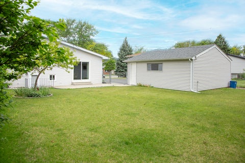 Tiny photo for 921 S Iowa Avenue, Addison, IL 60101 (MLS # 12658081)