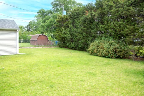 Tiny photo for 921 S Iowa Avenue, Addison, IL 60101 (MLS # 12658081)