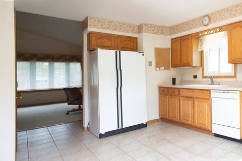 Tiny photo for 921 S Iowa Avenue, Addison, IL 60101 (MLS # 12658081)