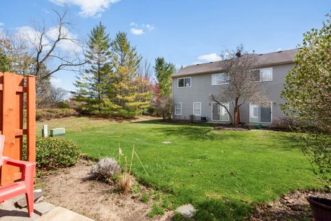 Tiny photo for 3534 BLUE RIDGE Court, Carpentersville, IL 60110 (MLS # 12608945)