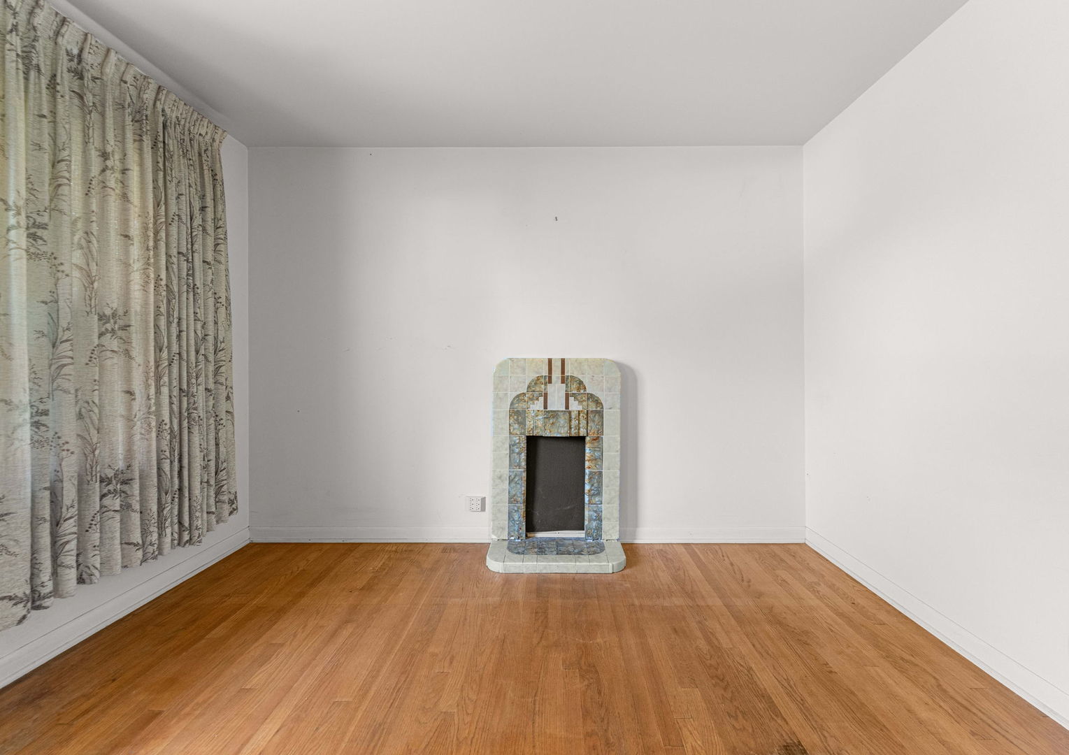 424 Village Road