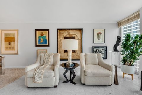 Tiny photo for 111 E Chestnut Street #31J, Chicago, IL 60611 (MLS # 12643392)