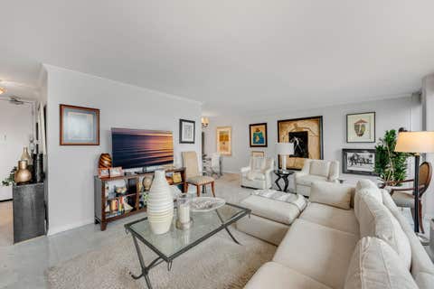 Tiny photo for 111 E Chestnut Street #31J, Chicago, IL 60611 (MLS # 12643392)