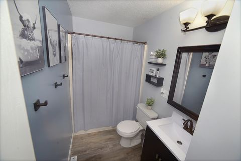 Tiny photo for 1403 Dakota Drive, Ottawa, IL 61350 (MLS # 12449366)