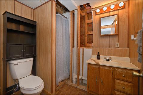 Tiny photo for 1403 Dakota Drive, Ottawa, IL 61350 (MLS # 12449366)