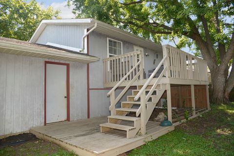 Tiny photo for 1403 Dakota Drive, Ottawa, IL 61350 (MLS # 12449366)