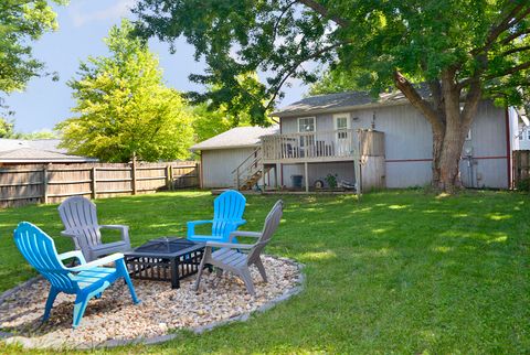 Tiny photo for 1403 Dakota Drive, Ottawa, IL 61350 (MLS # 12449366)