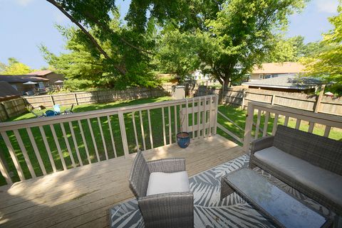 Tiny photo for 1403 Dakota Drive, Ottawa, IL 61350 (MLS # 12449366)