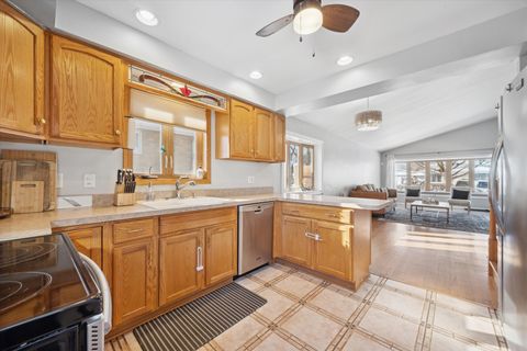 Tiny photo for 5123 Wolfe Drive, Oak Lawn, IL 60453 (MLS # 12530296)