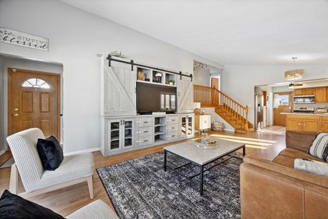 Tiny photo for 5123 Wolfe Drive, Oak Lawn, IL 60453 (MLS # 12530296)