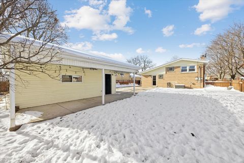 Tiny photo for 5123 Wolfe Drive, Oak Lawn, IL 60453 (MLS # 12530296)