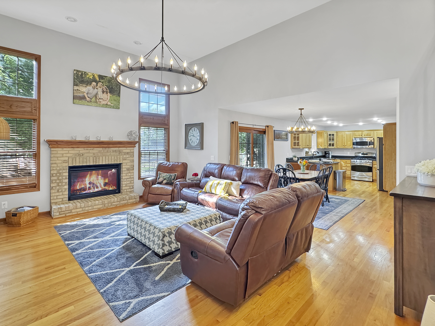 1913 Parkhill Lane