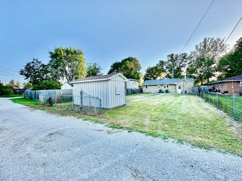 Tiny photo for 907 Polk Street, Streator, IL 61364 (MLS # 12404014)