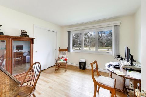 Tiny photo for 156 High Holborn, Lake Forest, IL 60045 (MLS # 12593220)