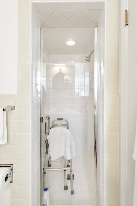 Tiny photo for 156 High Holborn, Lake Forest, IL 60045 (MLS # 12593220)