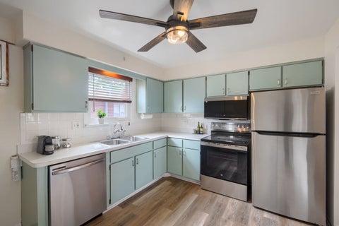 Tiny photo for 406 FRANKLIN Avenue #2D, River Forest, IL 60305 (MLS # 12756957)